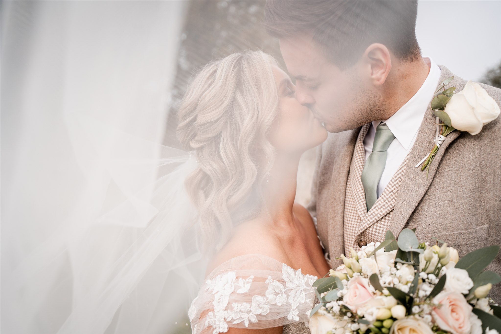 Leah & Josh // SHOT BY ALEX